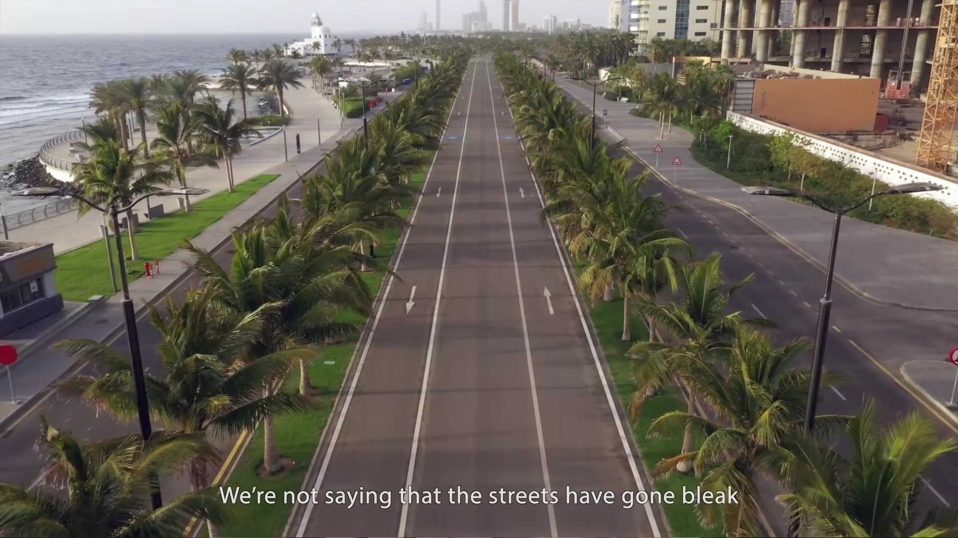 شارع فاضي في الحجر الصحي